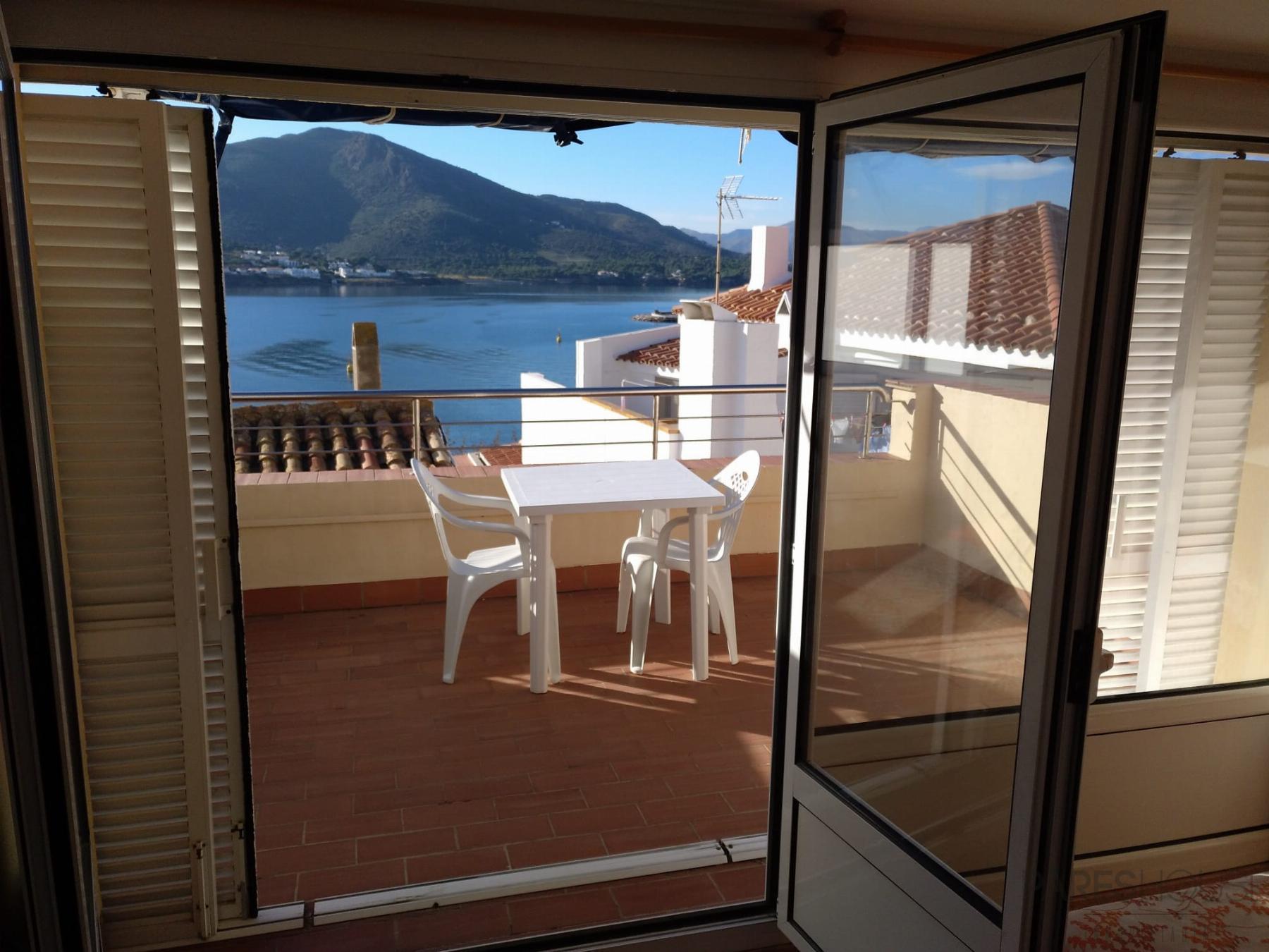 For sale of hotel in Puerto de la Selva