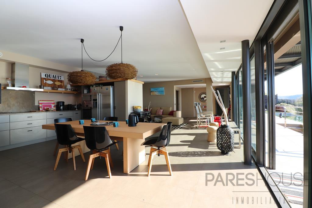 For sale of chalet in Roses