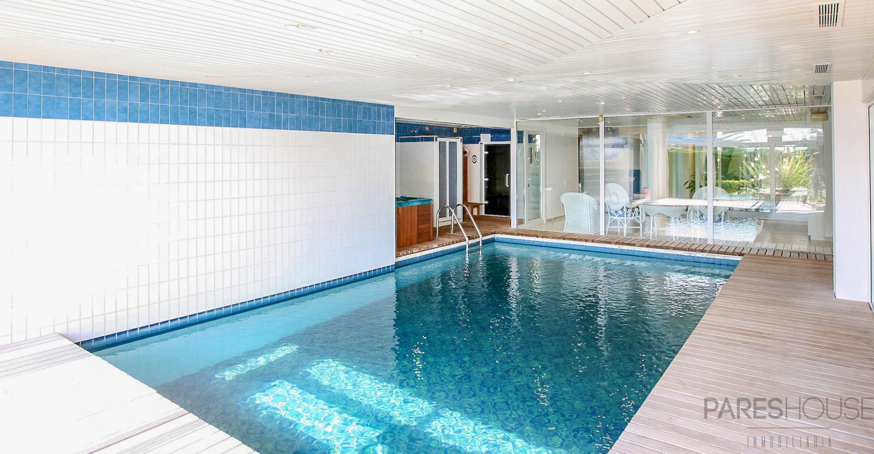 For sale of chalet in Roses