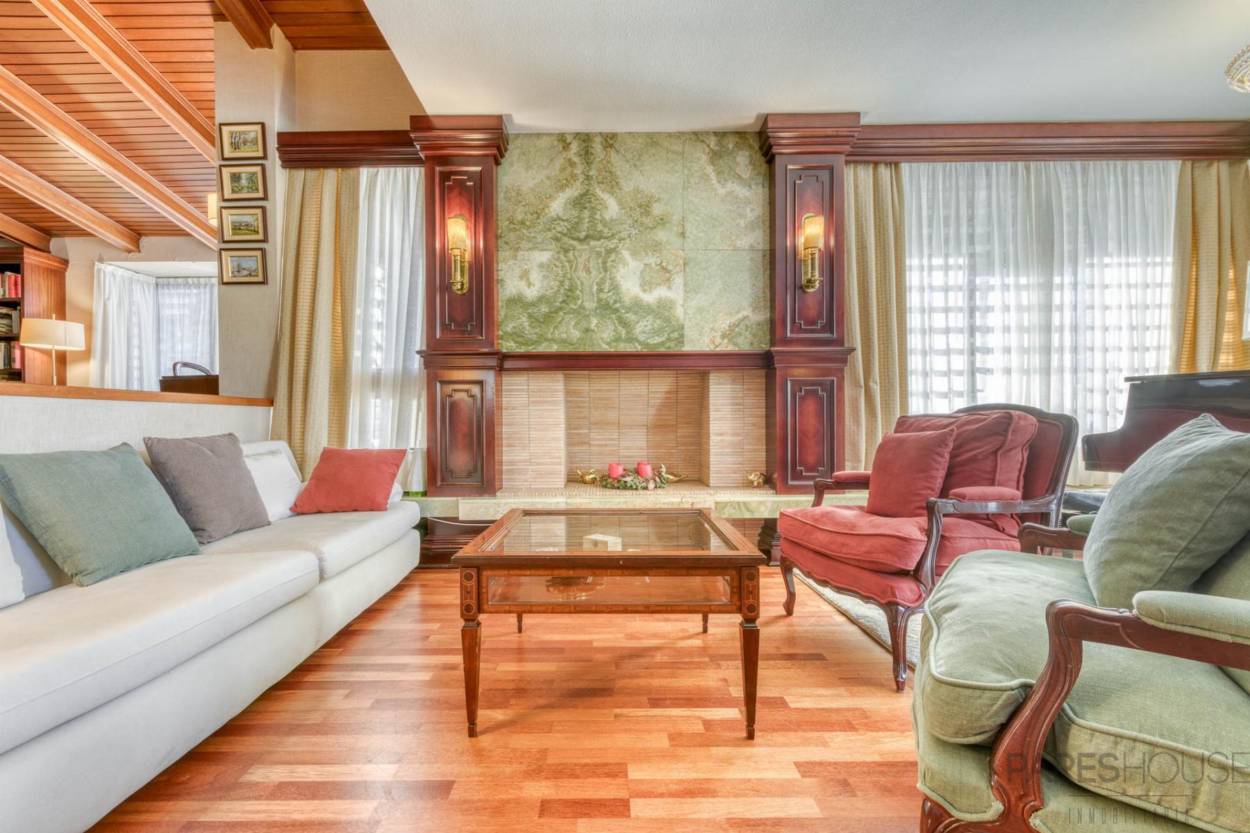 For sale of chalet in Roses