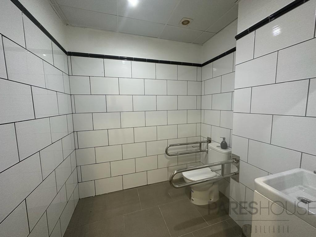 For sale of commercial in Roses