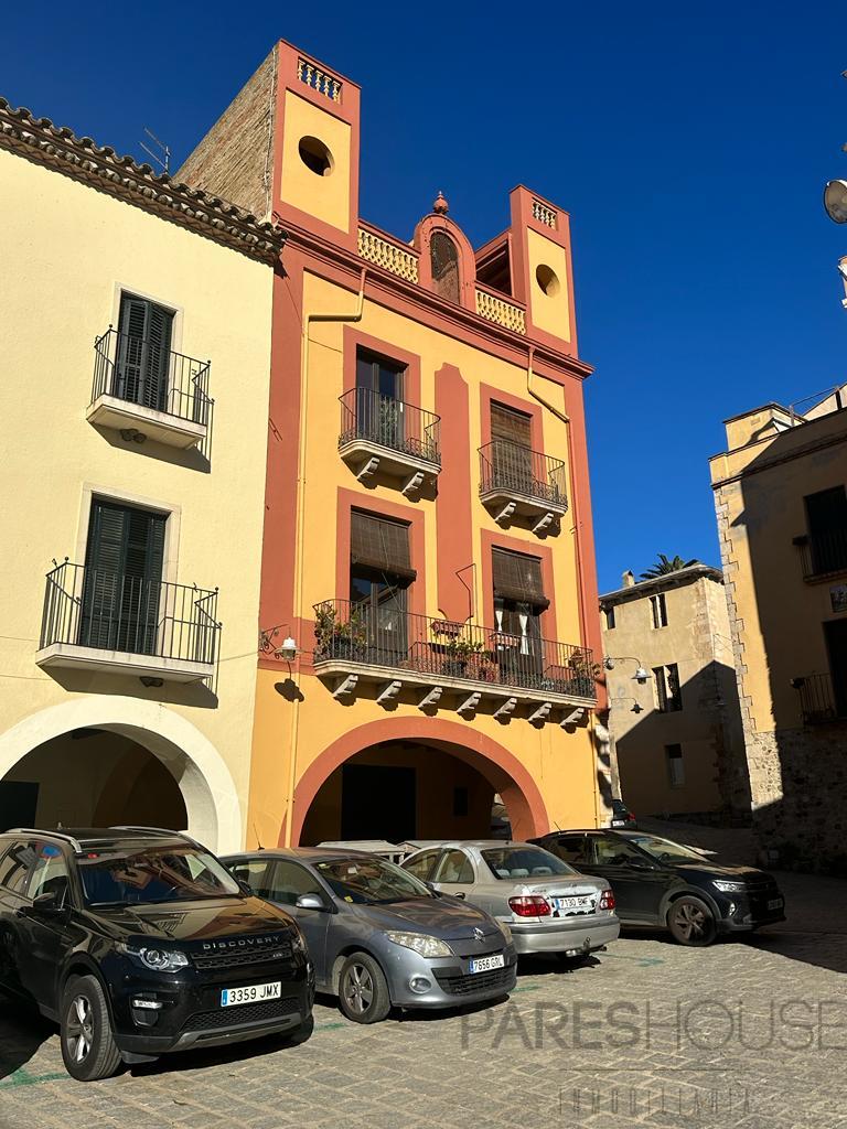 For sale of building in Peralada