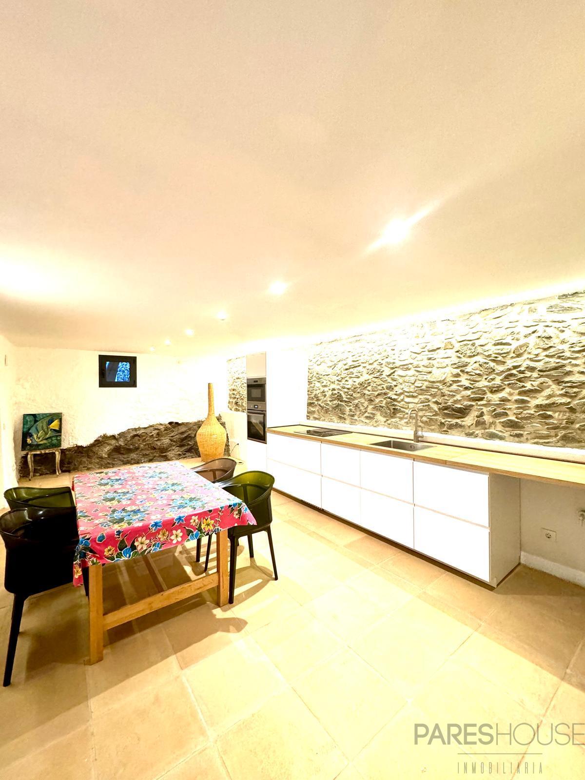 Venta de casa en Espolla