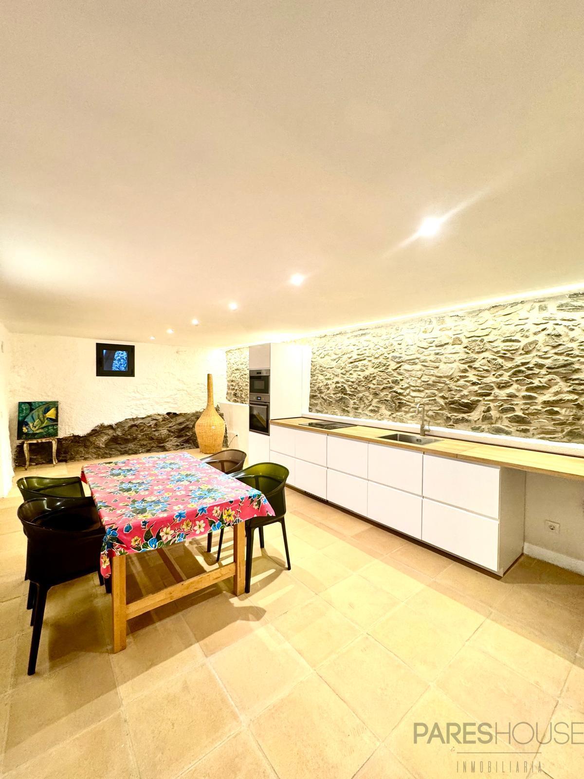 Venta de casa en Espolla