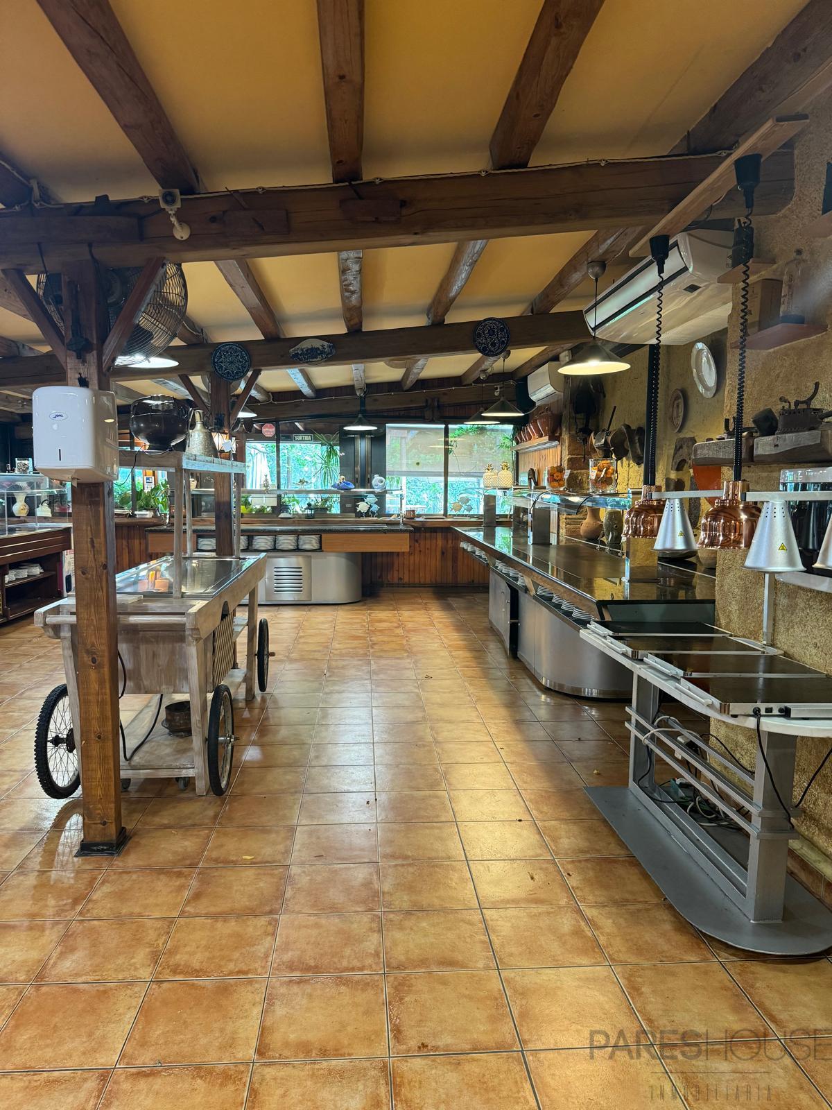 For rent of commercial in Peralada