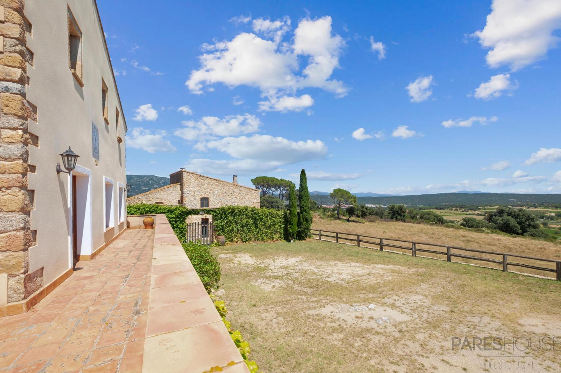 For sale of rural property in Agullana