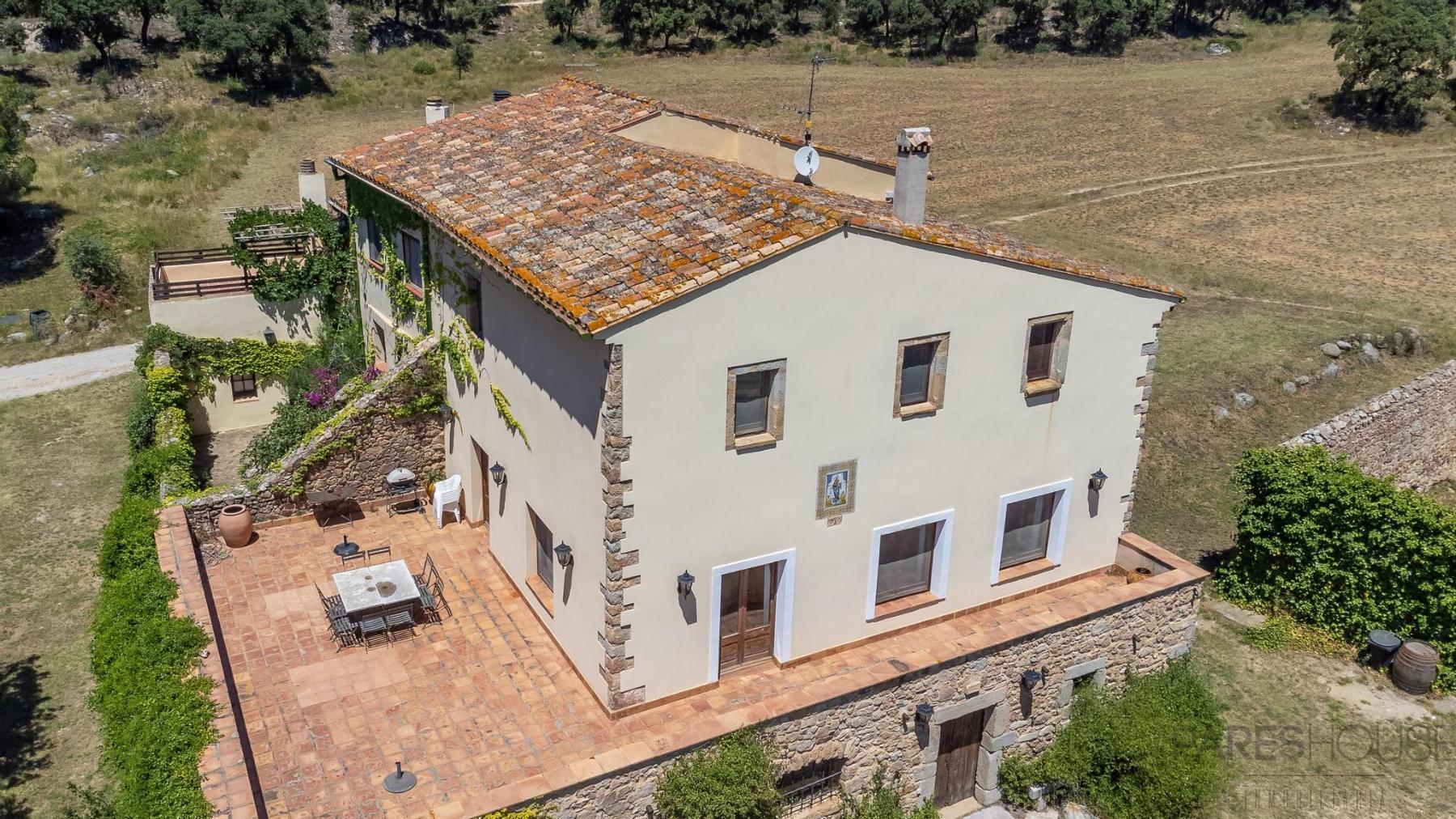 For sale of rural property in Agullana
