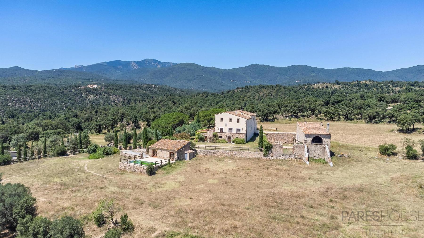 For sale of rural property in Agullana