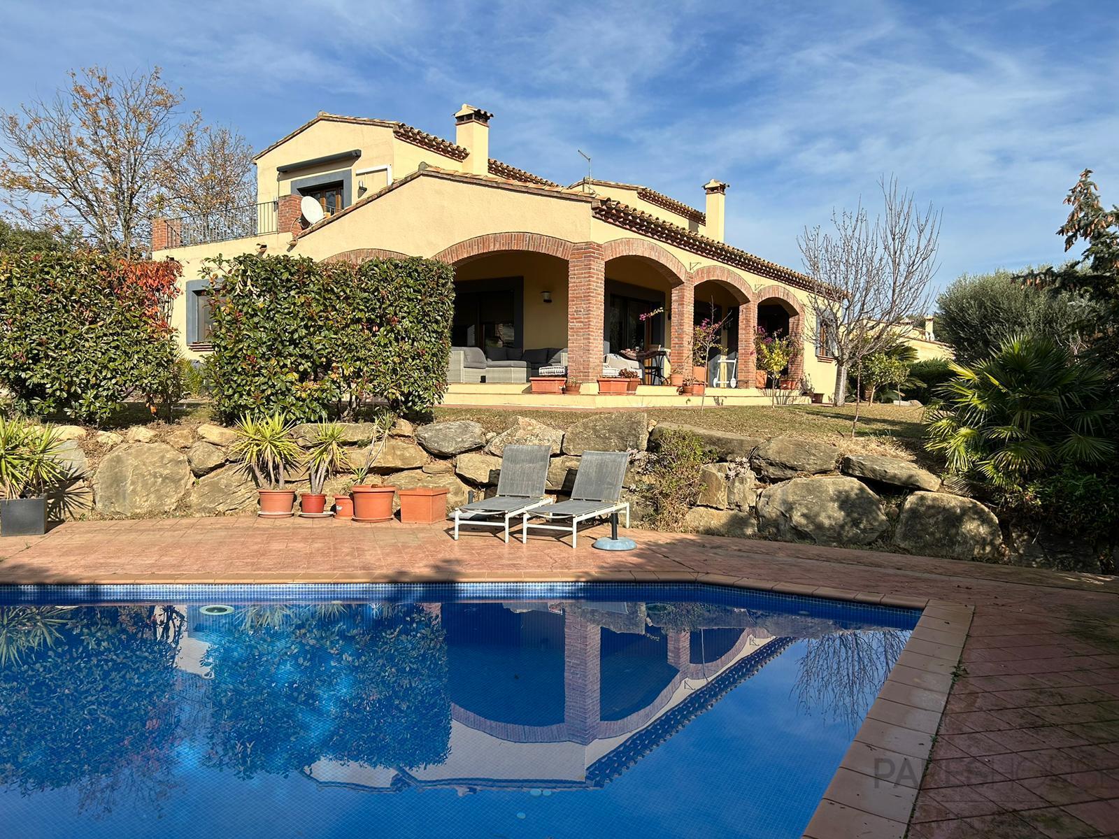 Venta de chalet en Peralada