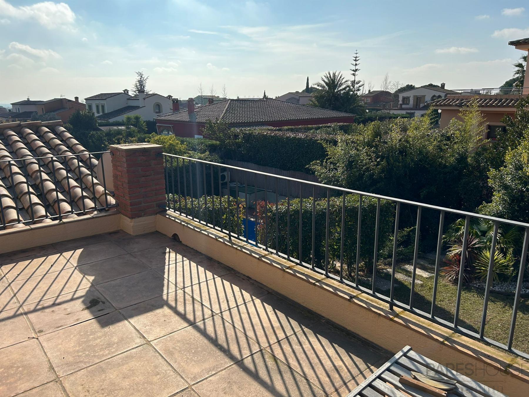 Venta de chalet en Peralada