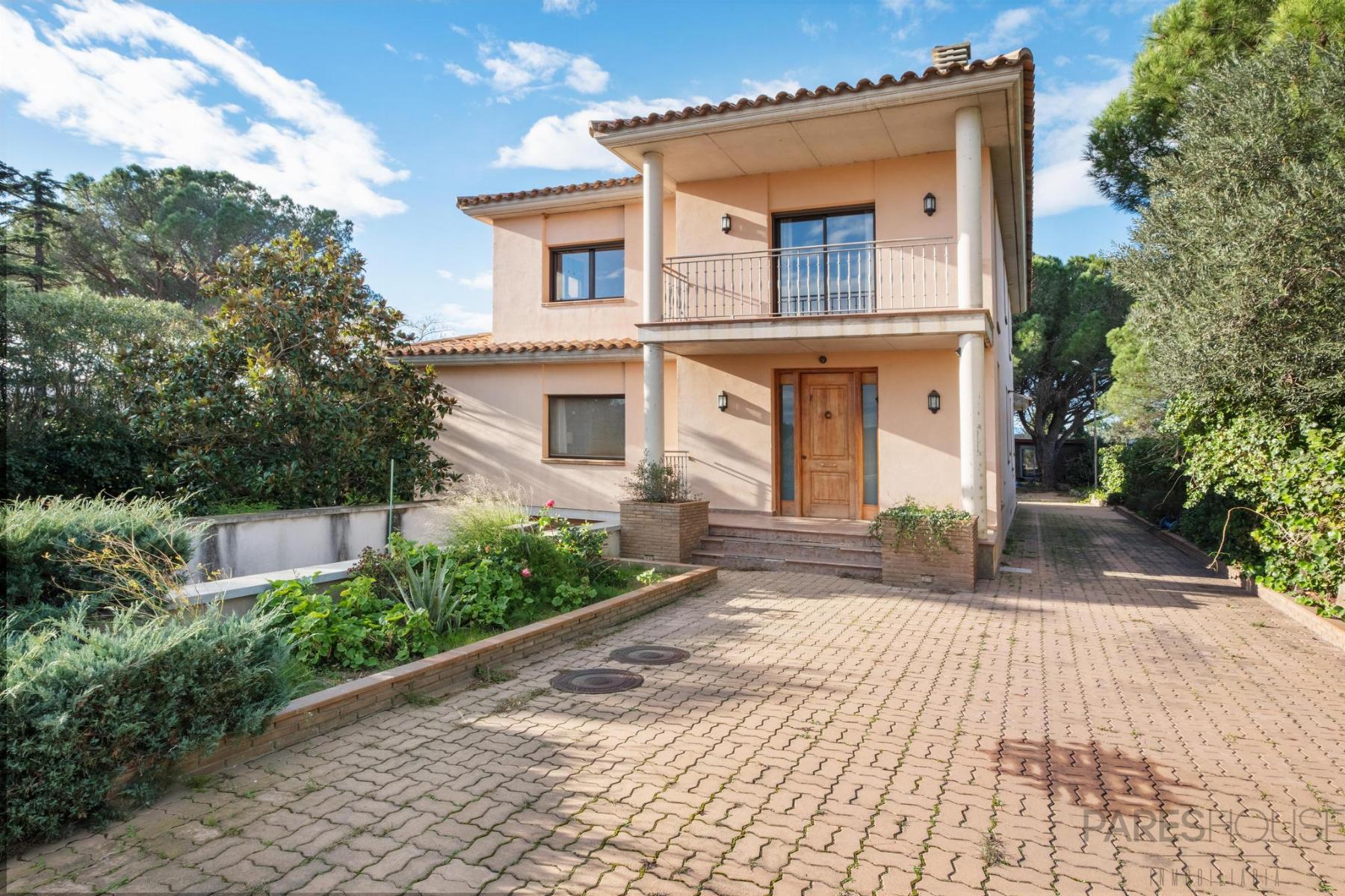 For sale of chalet in Mollet de Peralada