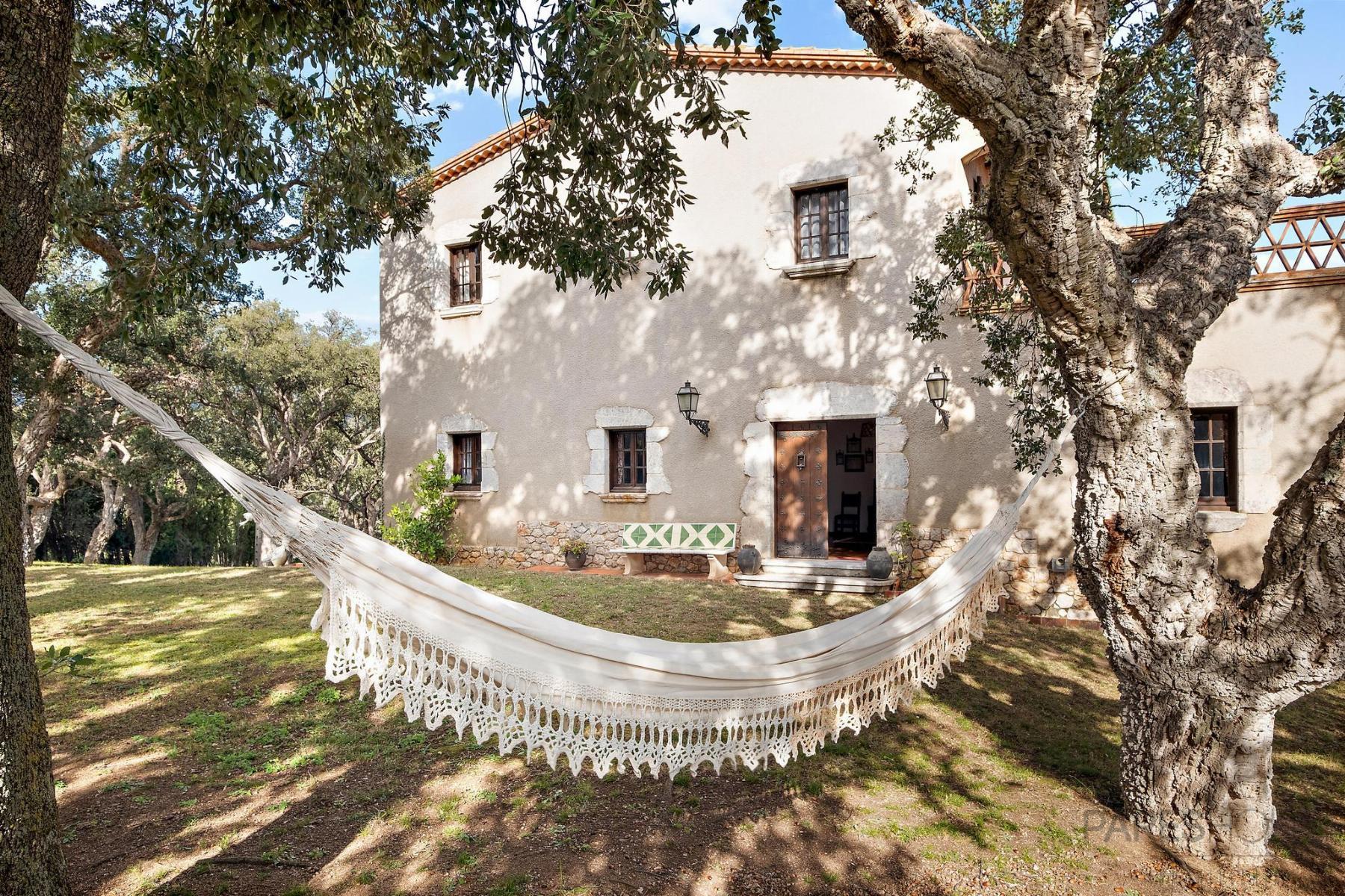 Venta de masía en Darnius