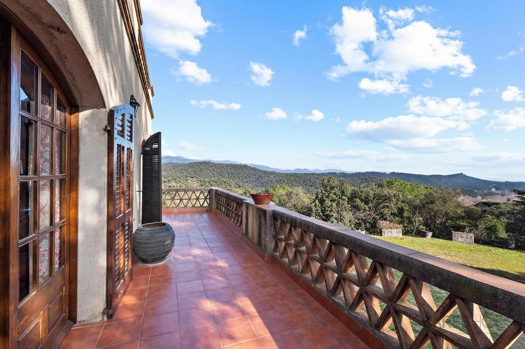 Venta de masía en Darnius