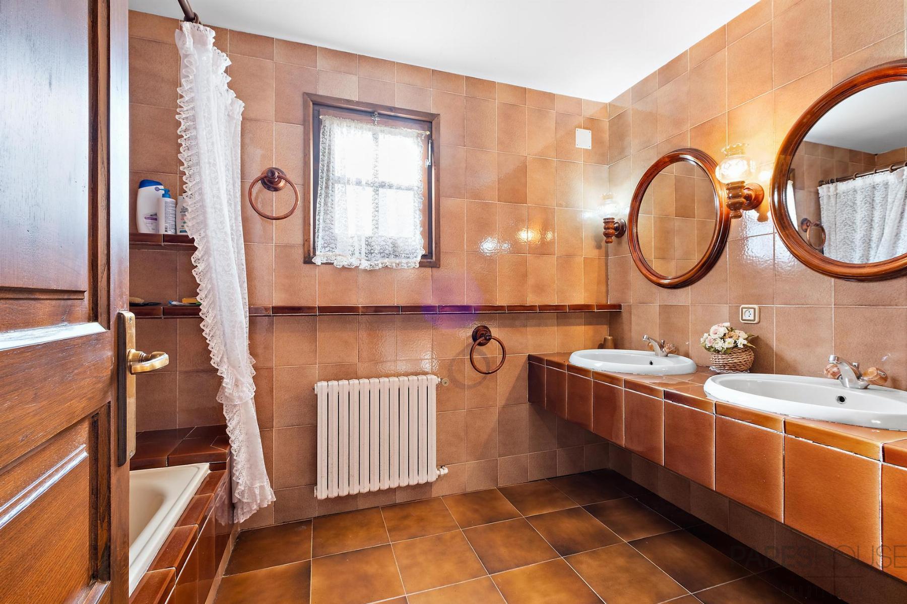 Venta de masía en Darnius
