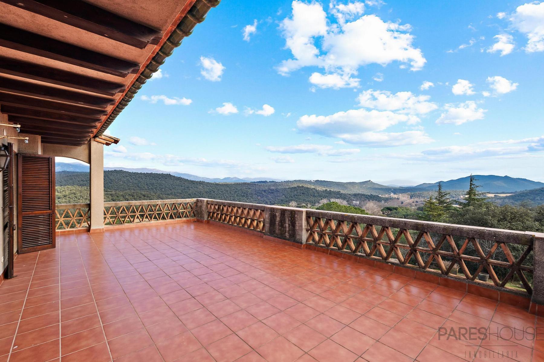 Venta de masía en Darnius