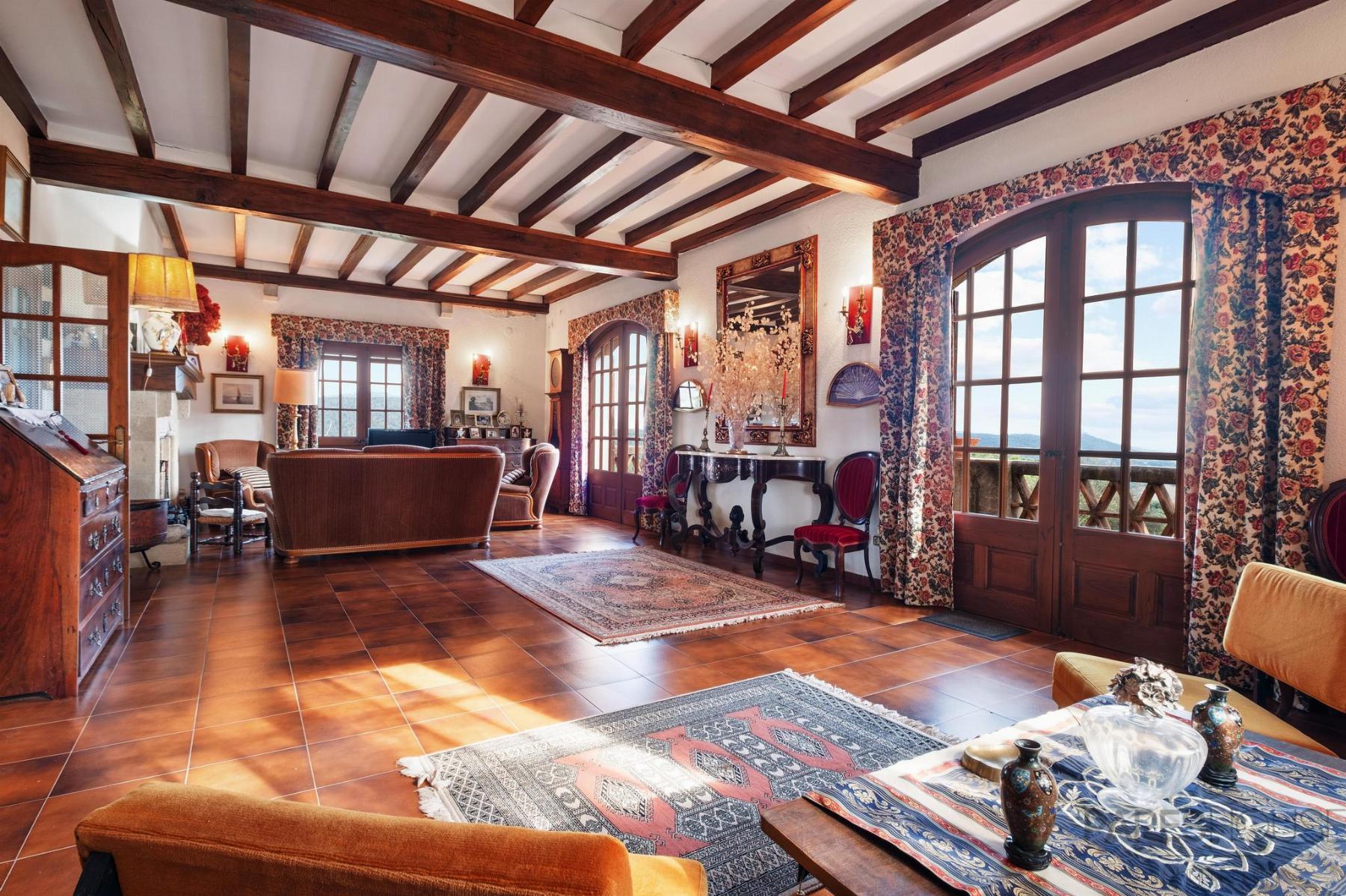 Venta de masía en Darnius