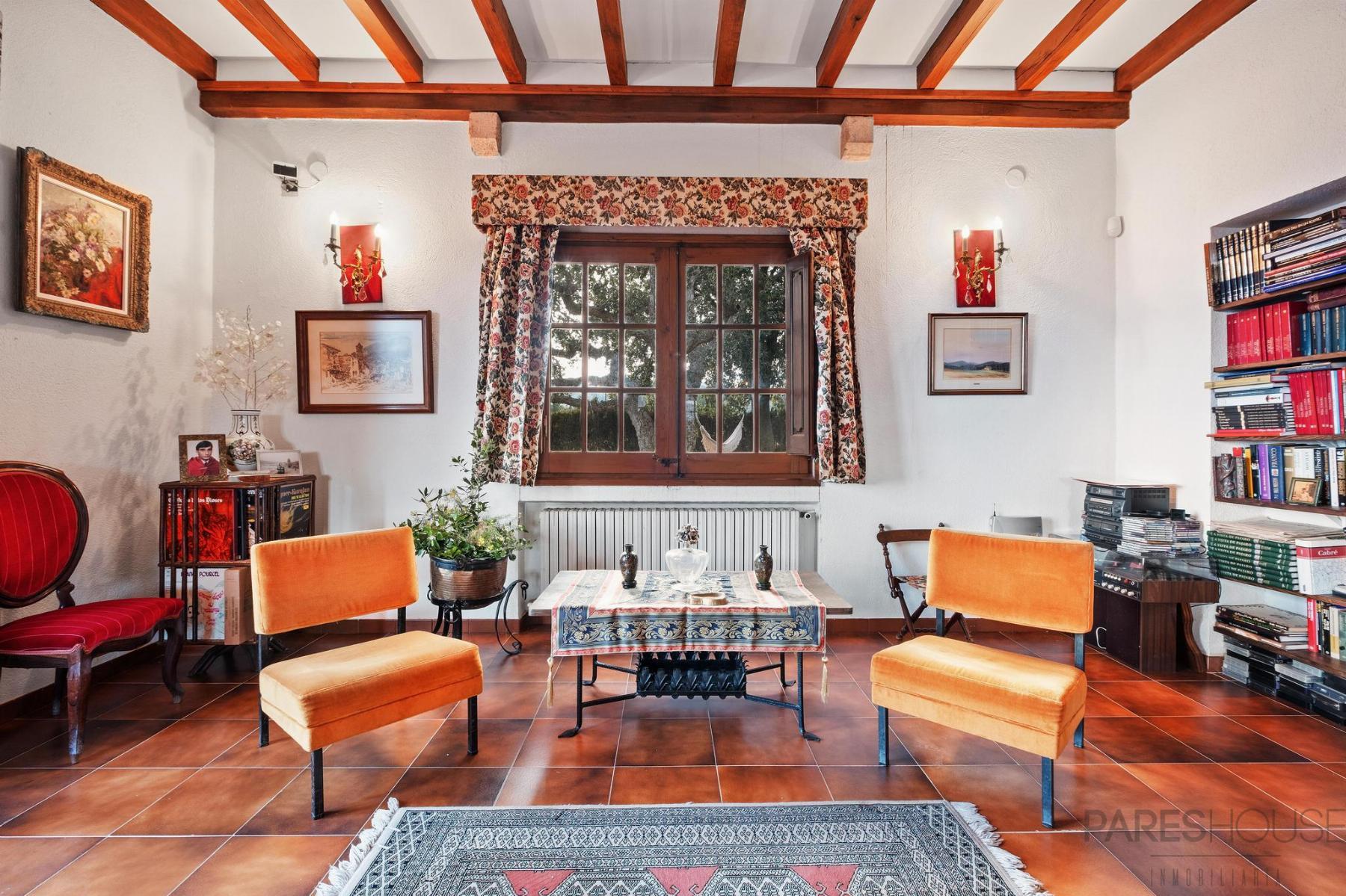 Venta de masía en Darnius