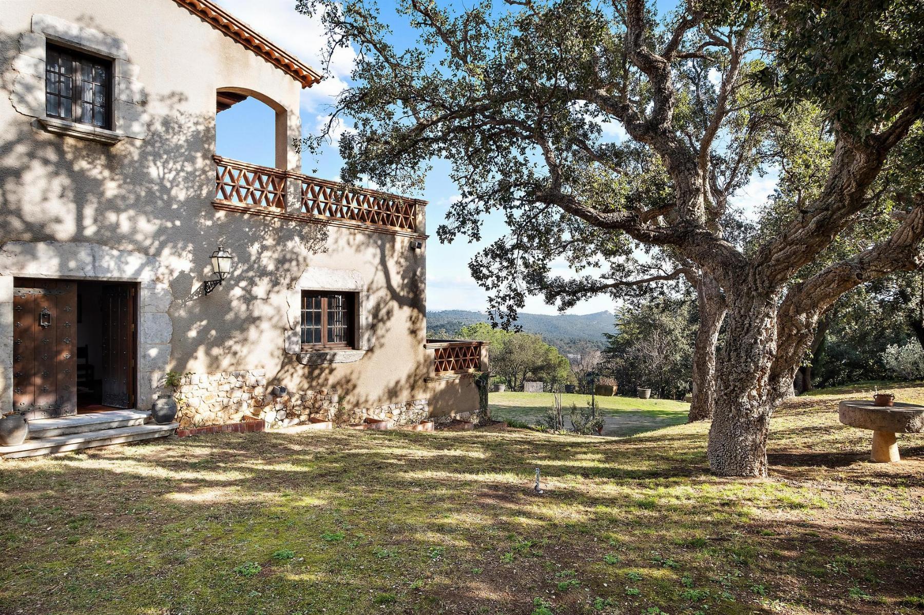Venta de masía en Darnius