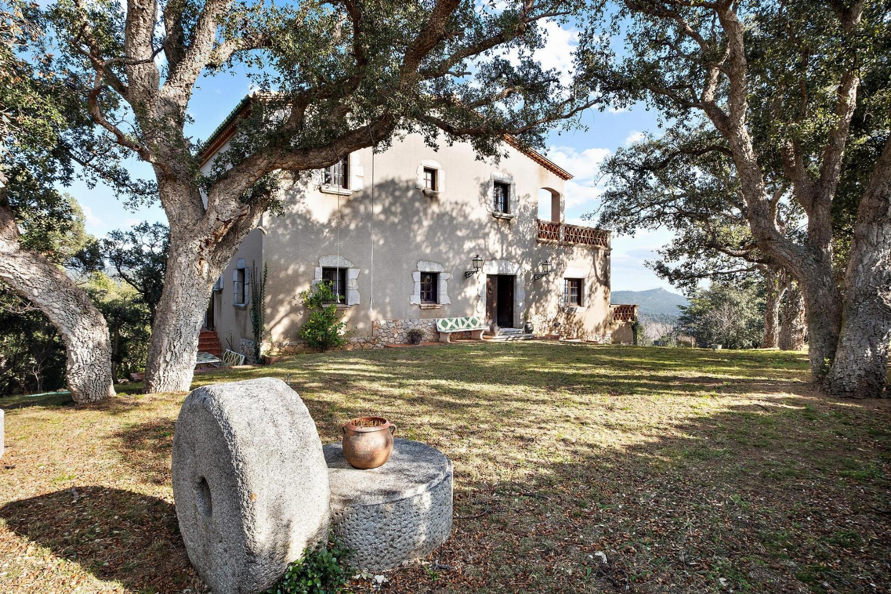 Venta de masía en Darnius
