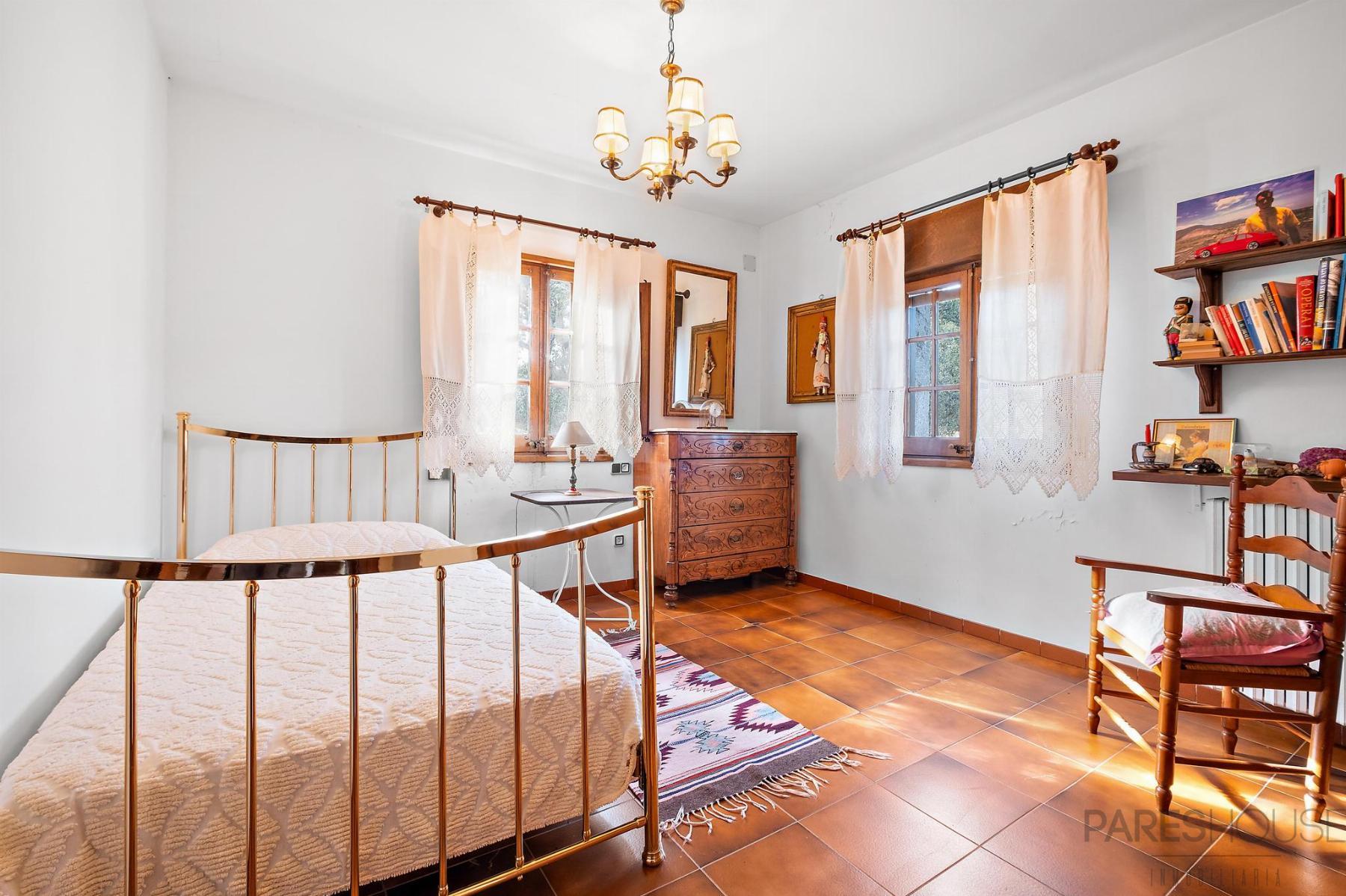 Venta de masía en Darnius