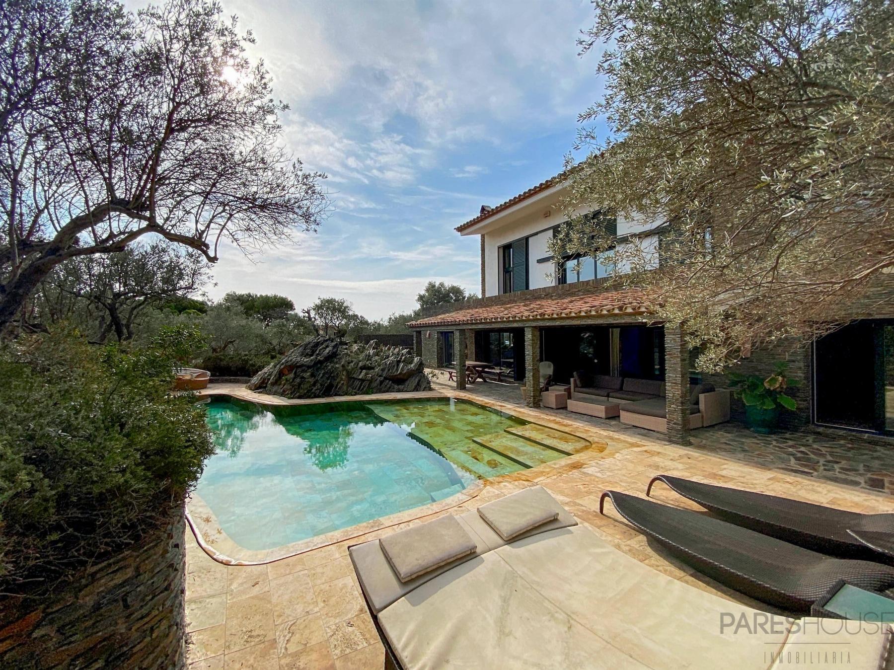 For sale of chalet in Cadaqués
