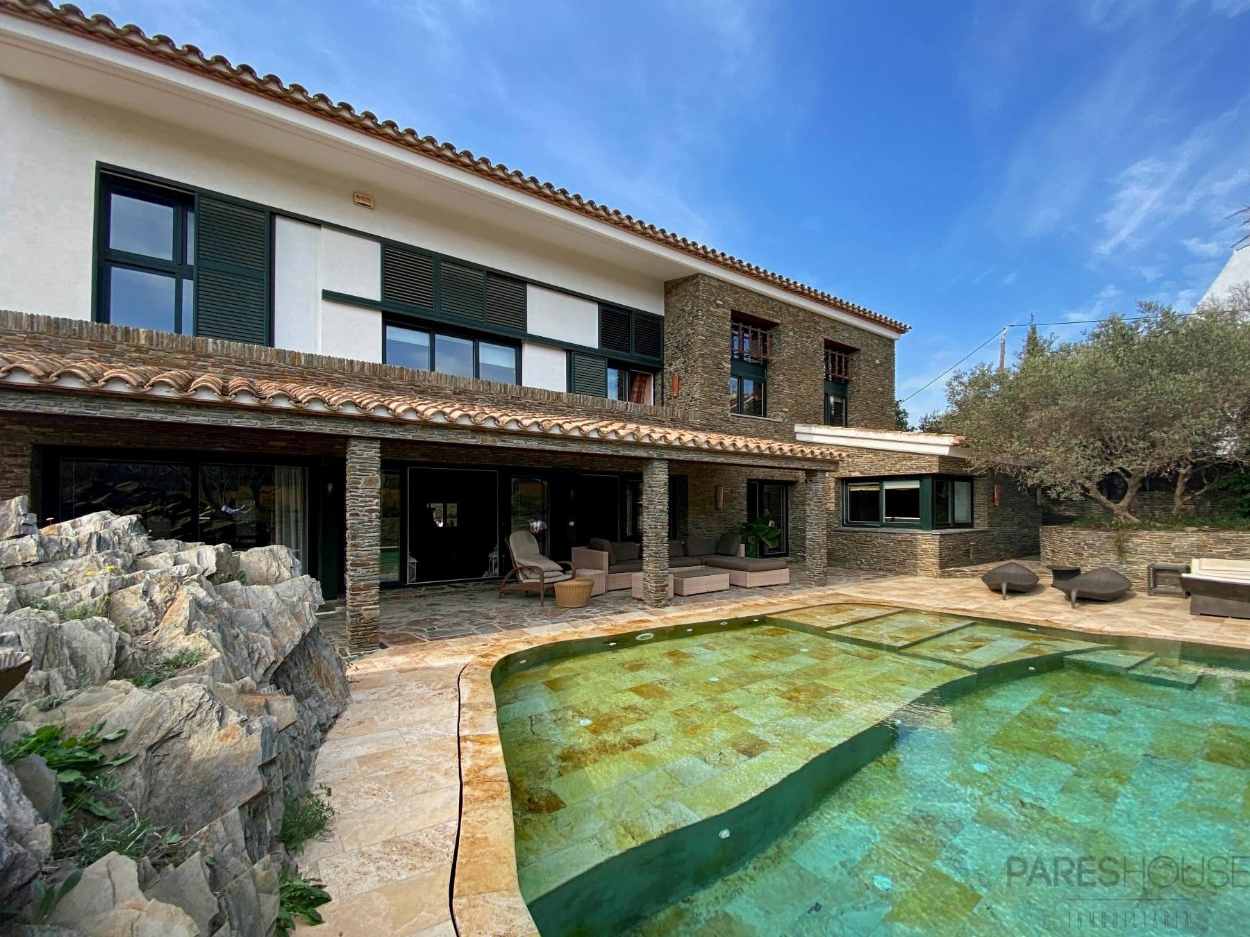 For sale of chalet in Cadaqués