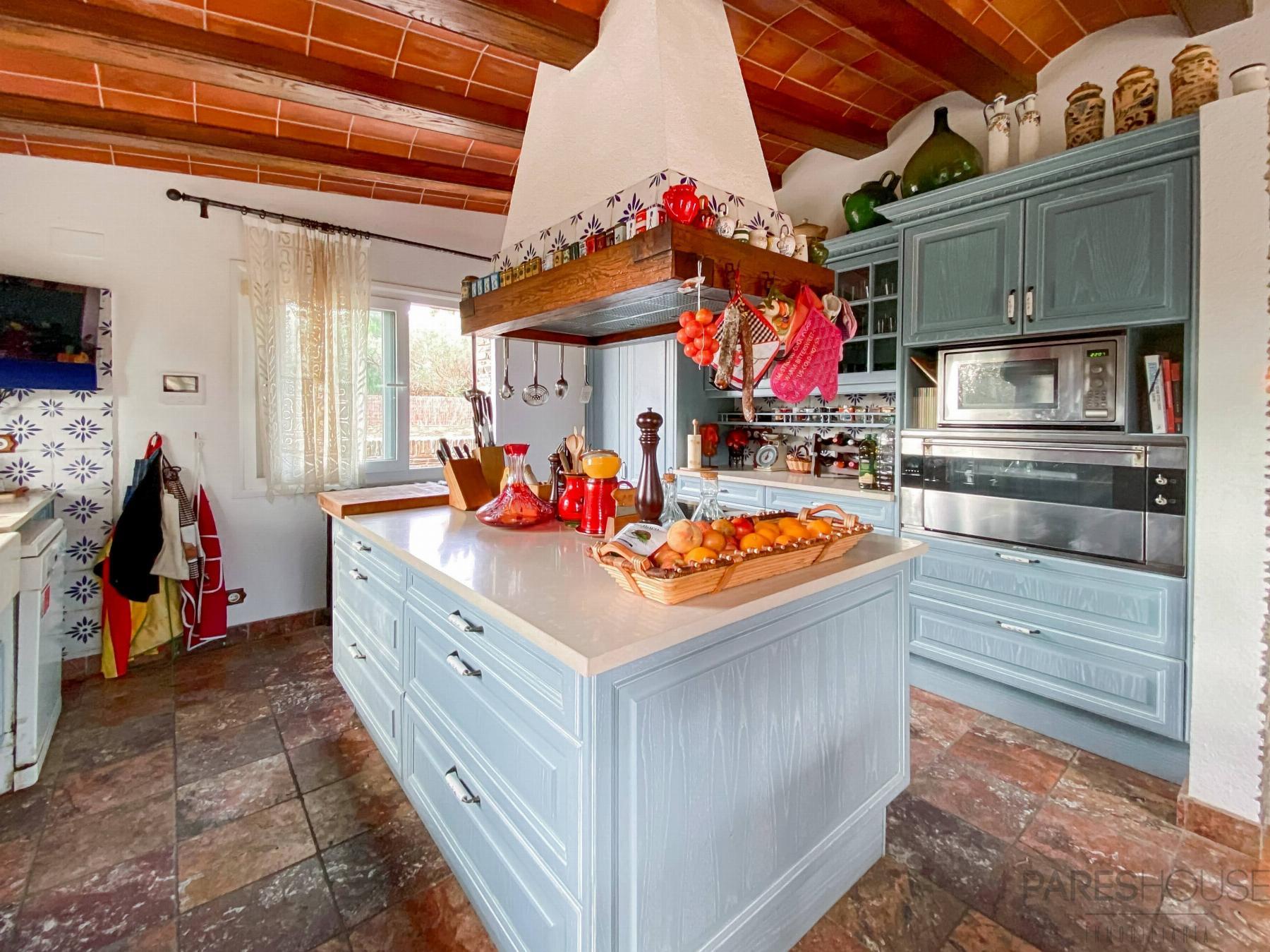 For sale of chalet in Cadaqués