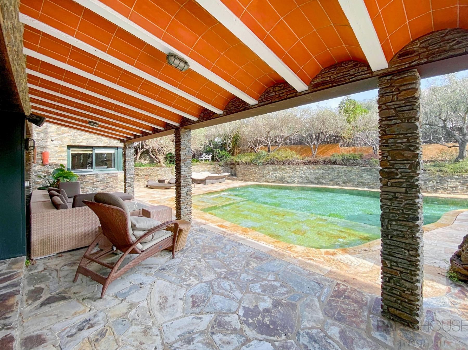 For sale of chalet in Cadaqués