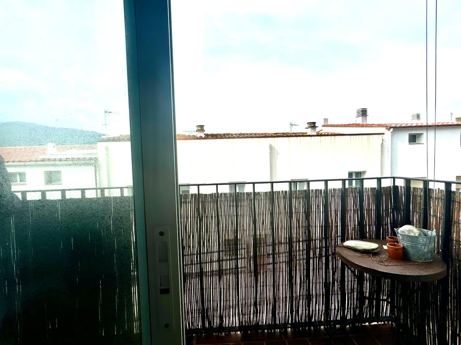 For sale of apartment in Puerto de la Selva