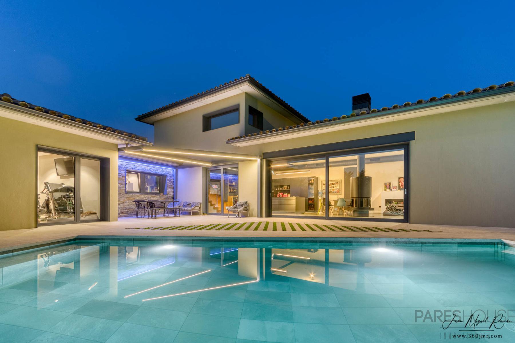 Venta de chalet en Navata Venta de chalet en Navata