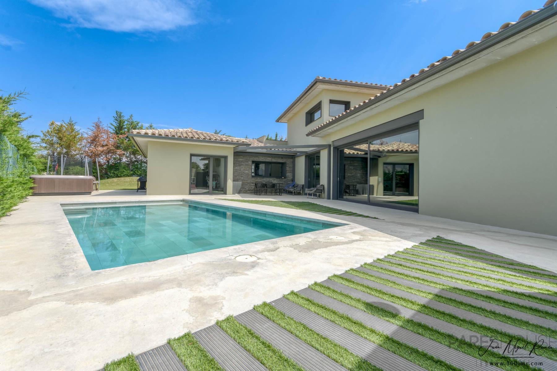 Venta de chalet en Navata
