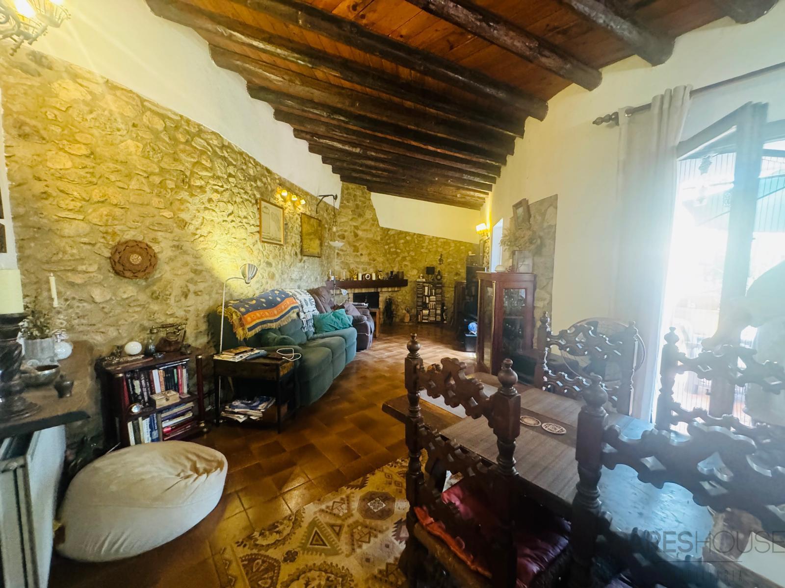 Venta de casa en Garriguella
