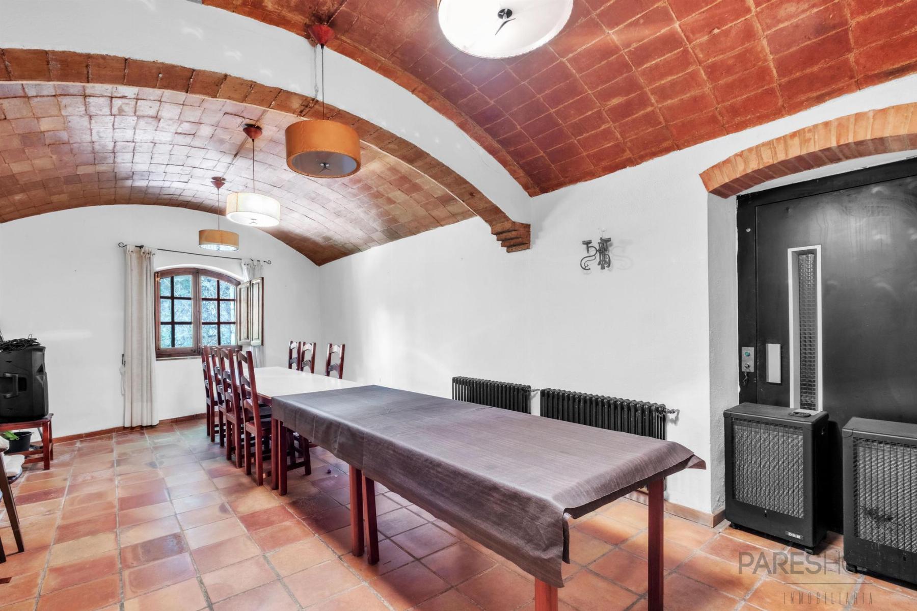Venta de masía en Sant Julià de Ramis