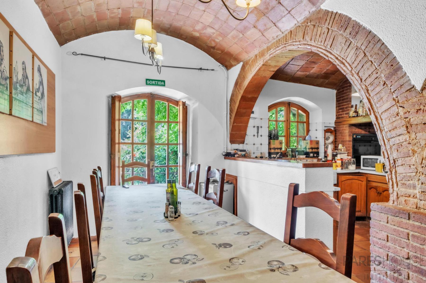 Venta de masía en Sant Julià de Ramis