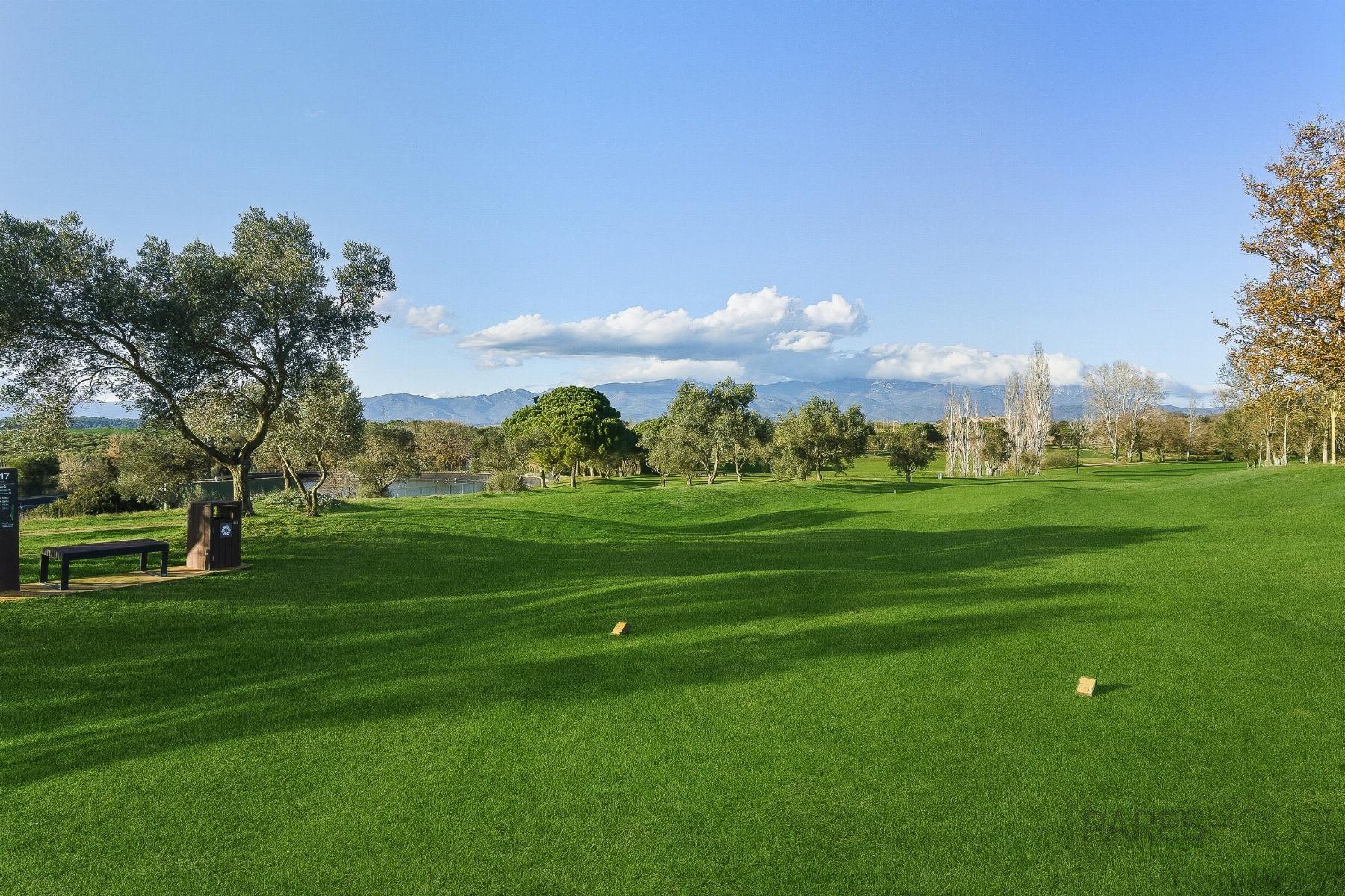 Venta de terreno en Peralada