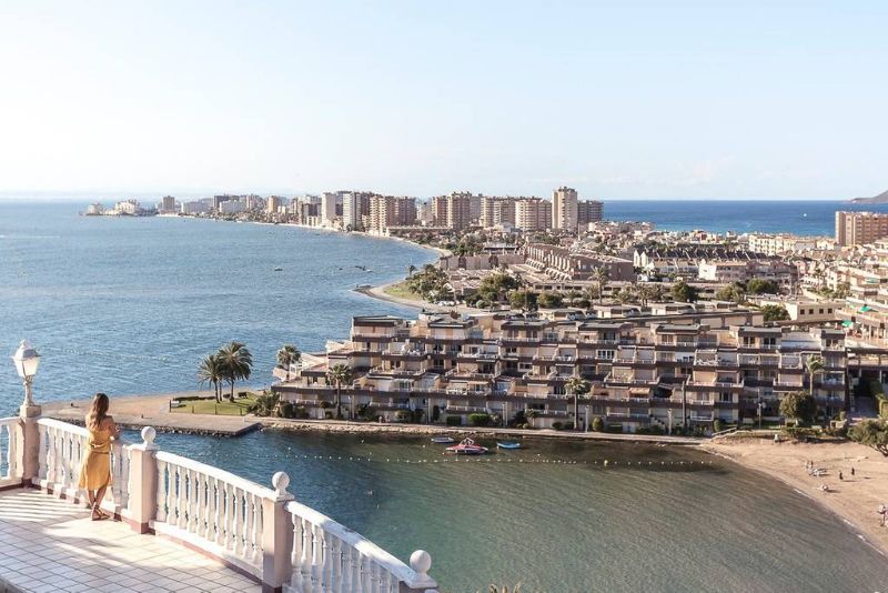 For sale of flat in La Manga del Mar Menor