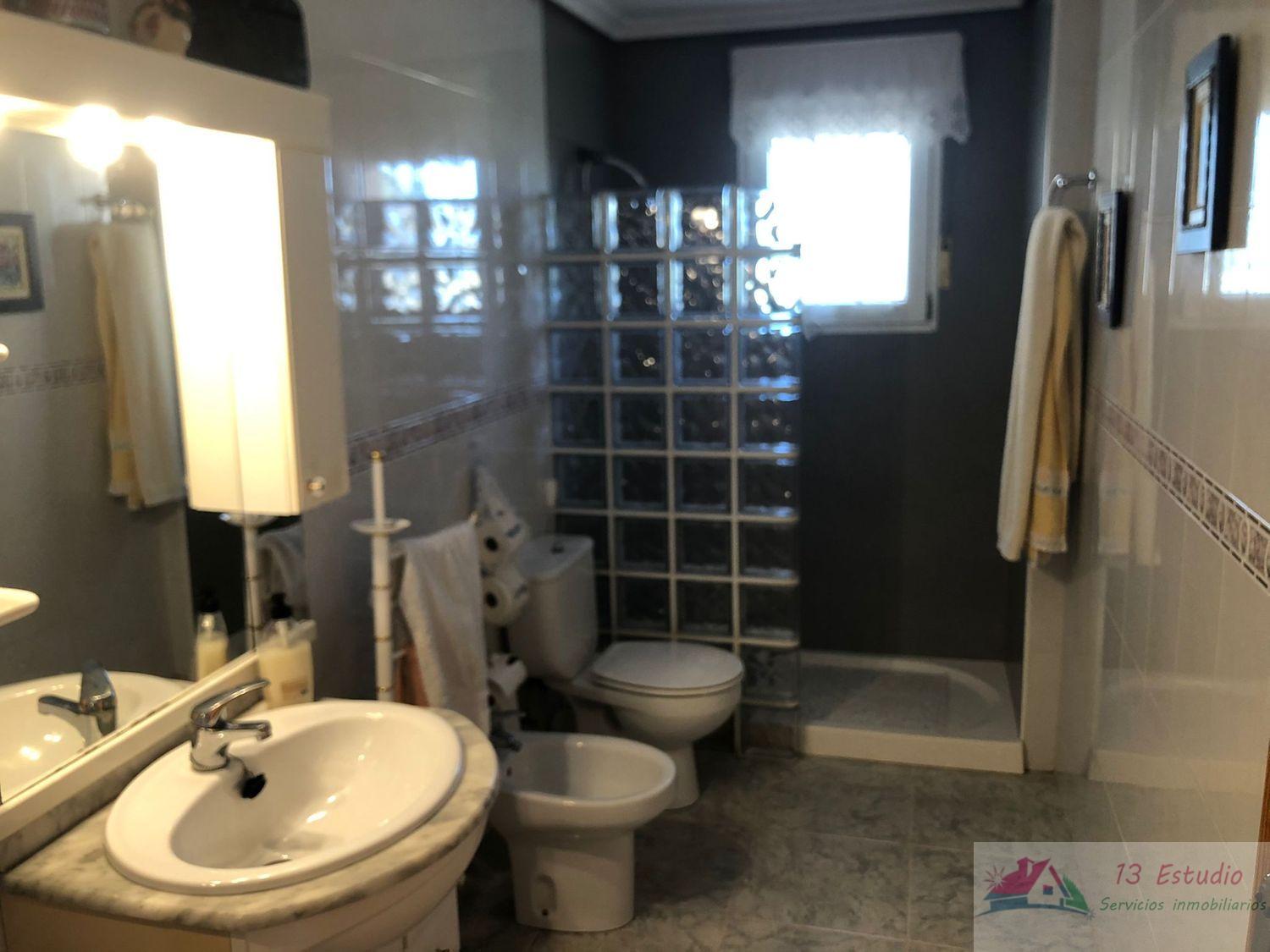 For sale of house in Cartagena