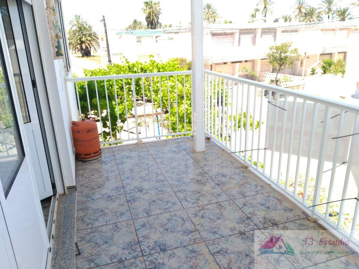 For sale of flat in Islas Menores