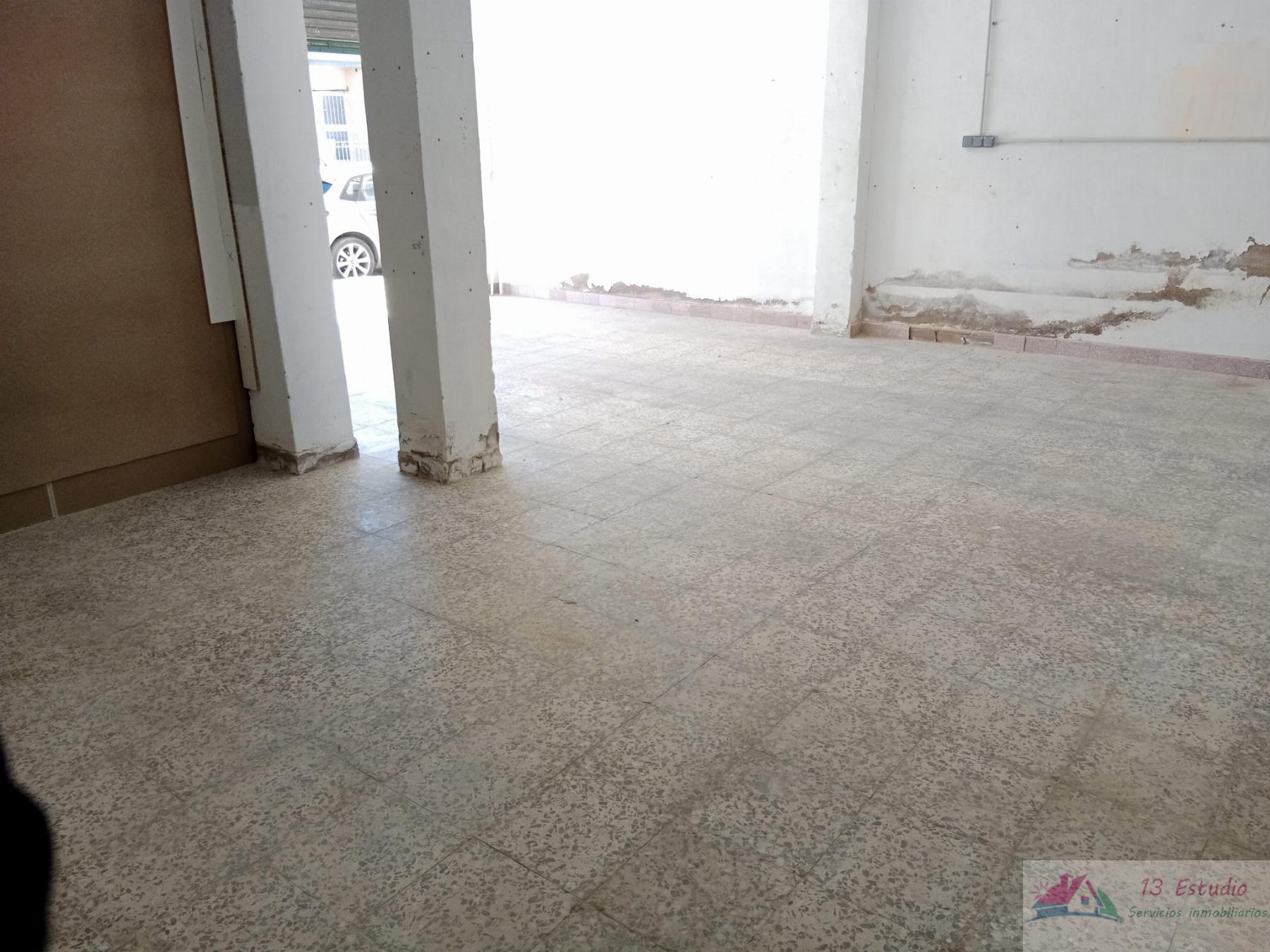 For rent of commercial in Cartagena