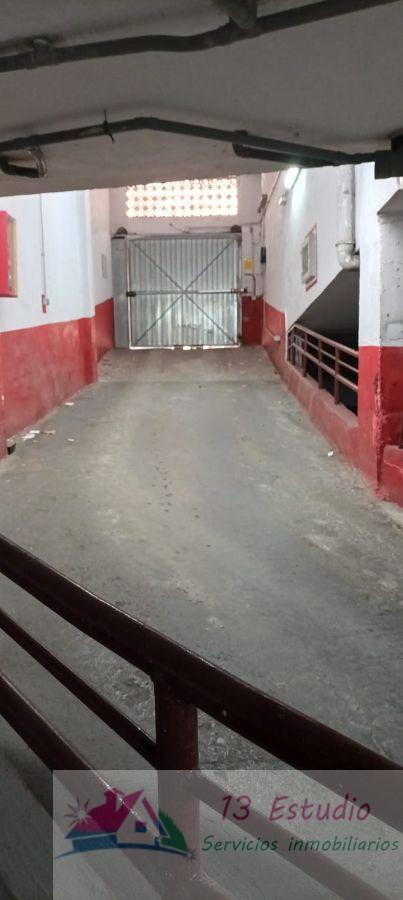 For rent of garage in Cartagena