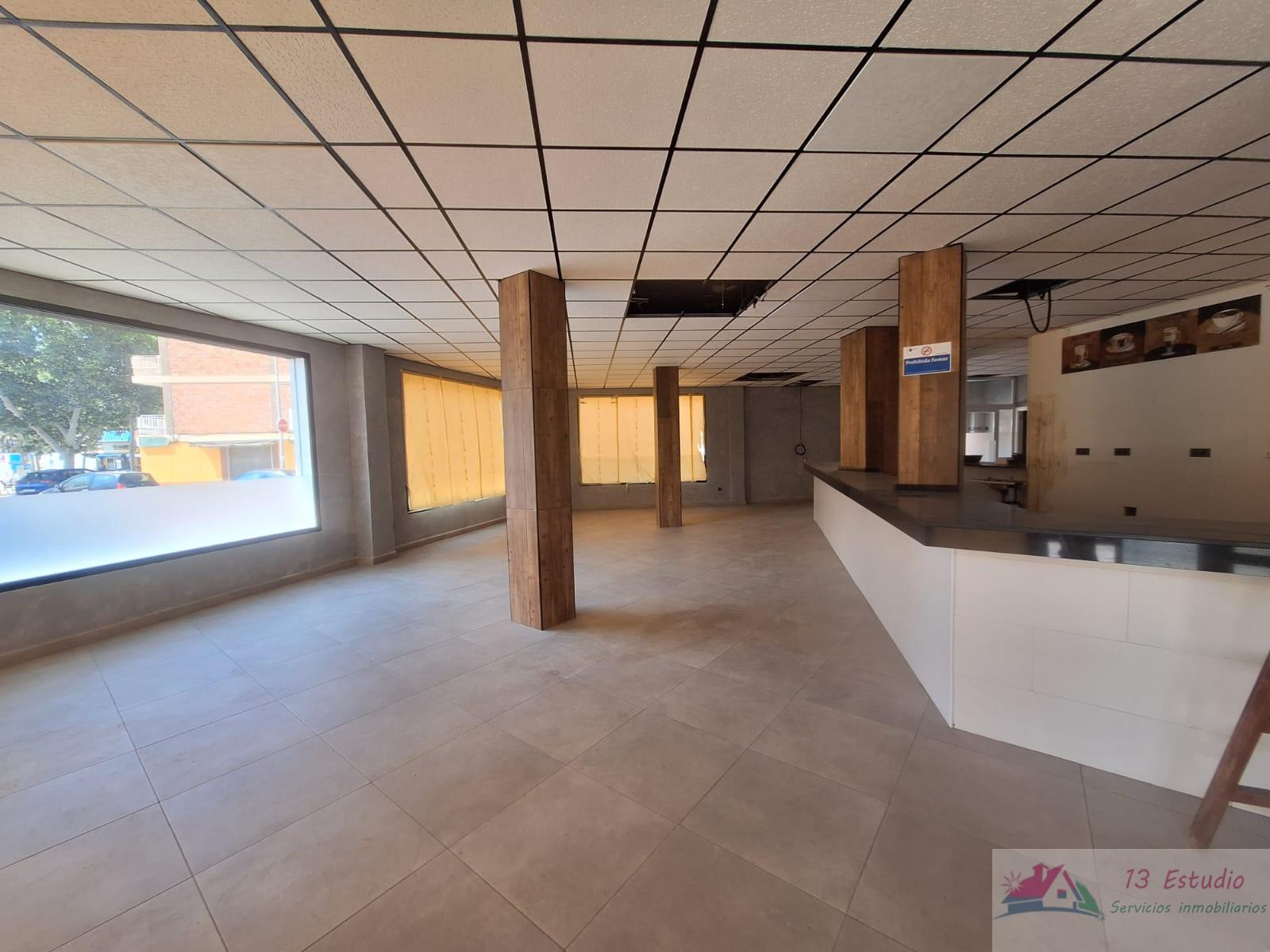 For rent of commercial in Cartagena