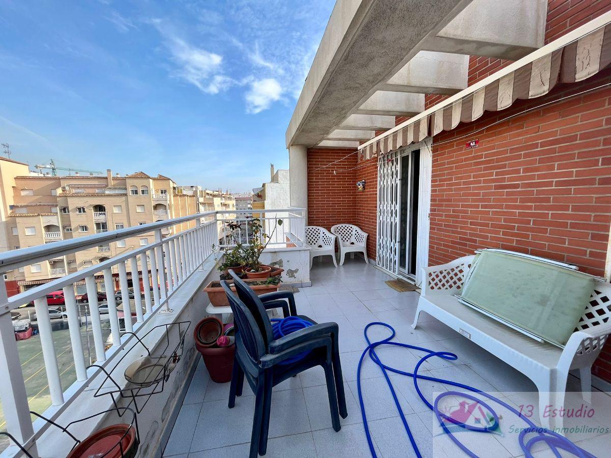 For sale of penthouse in Torrevieja