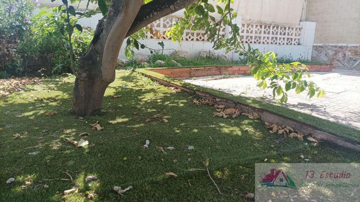 Venta de chalet en Los Belones