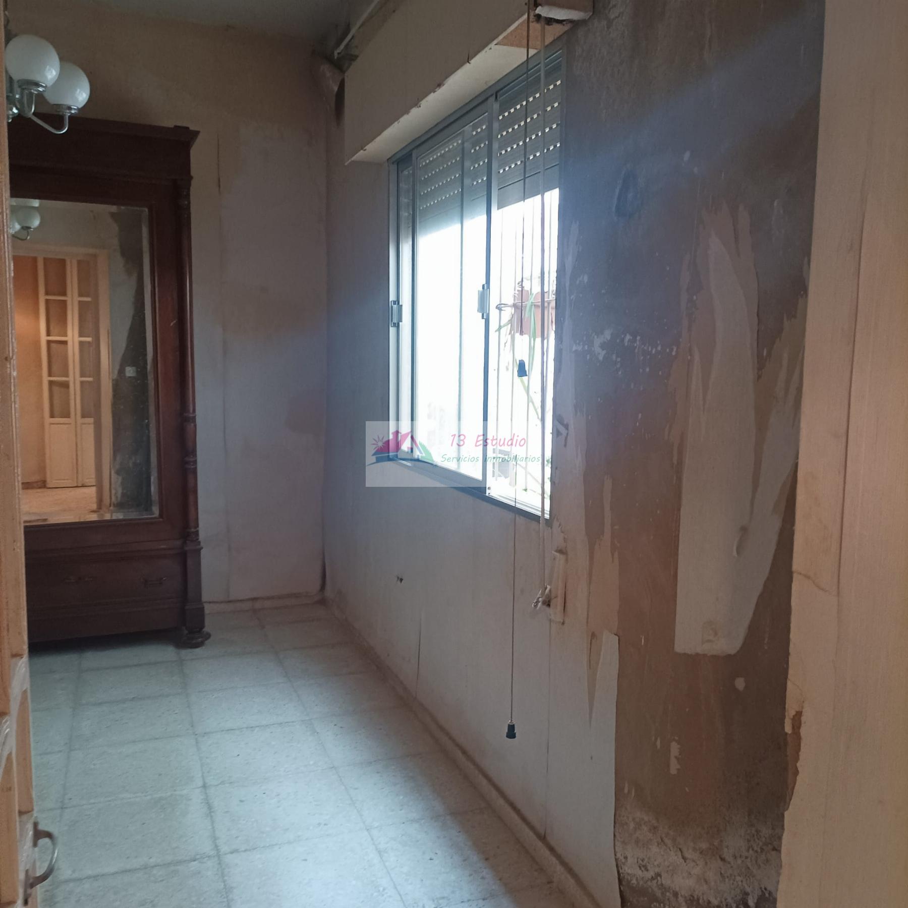 For sale of building in Cartagena