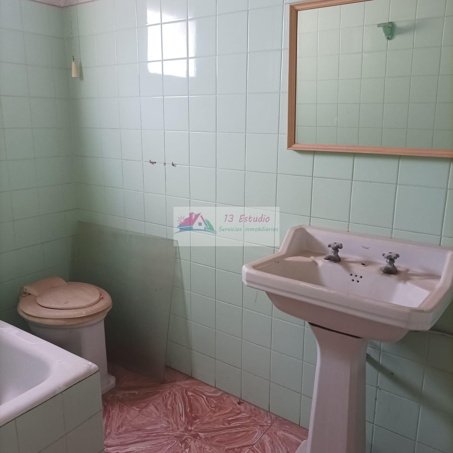 For sale of building in Cartagena