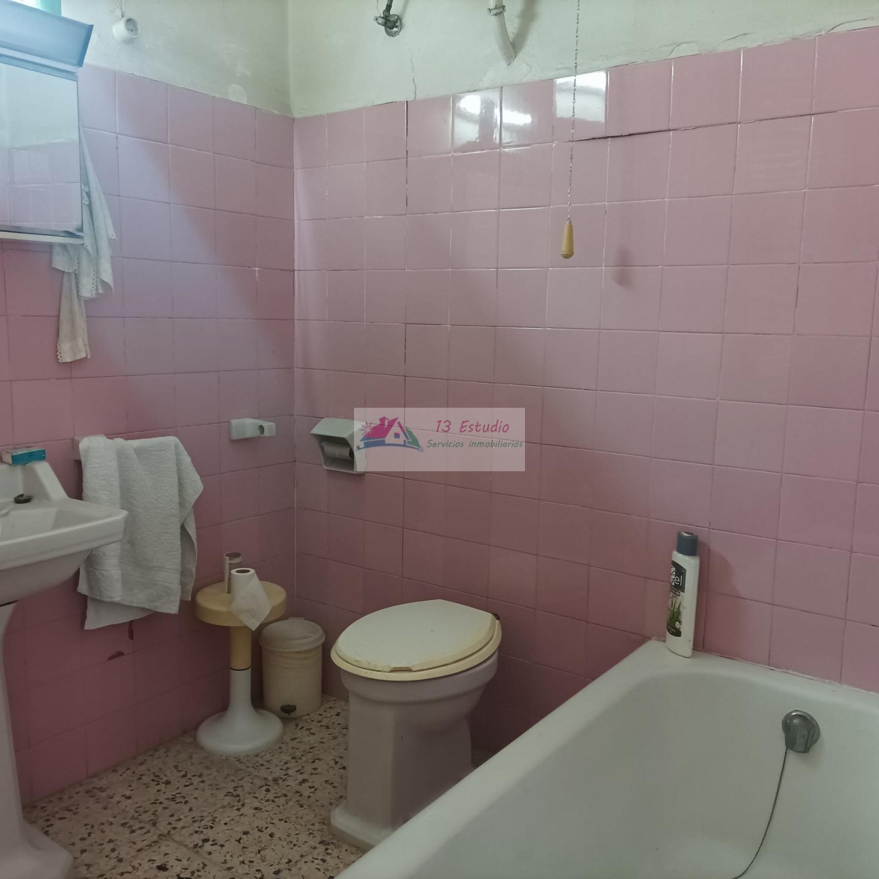 For sale of building in Cartagena
