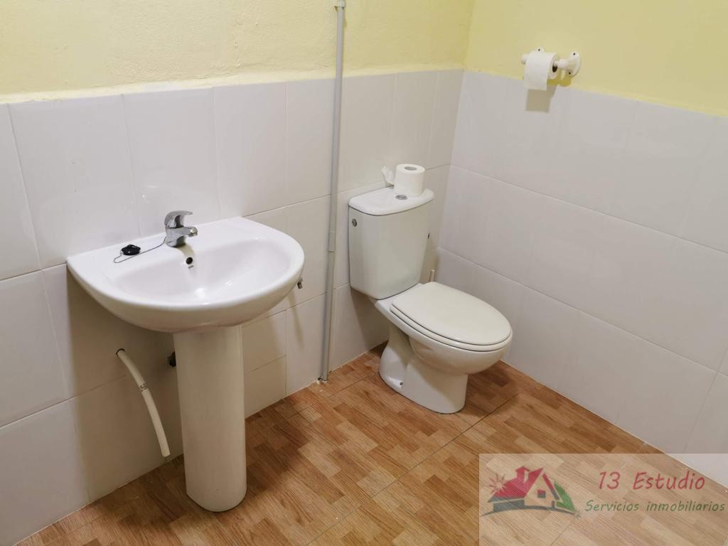 For rent of commercial in Cartagena