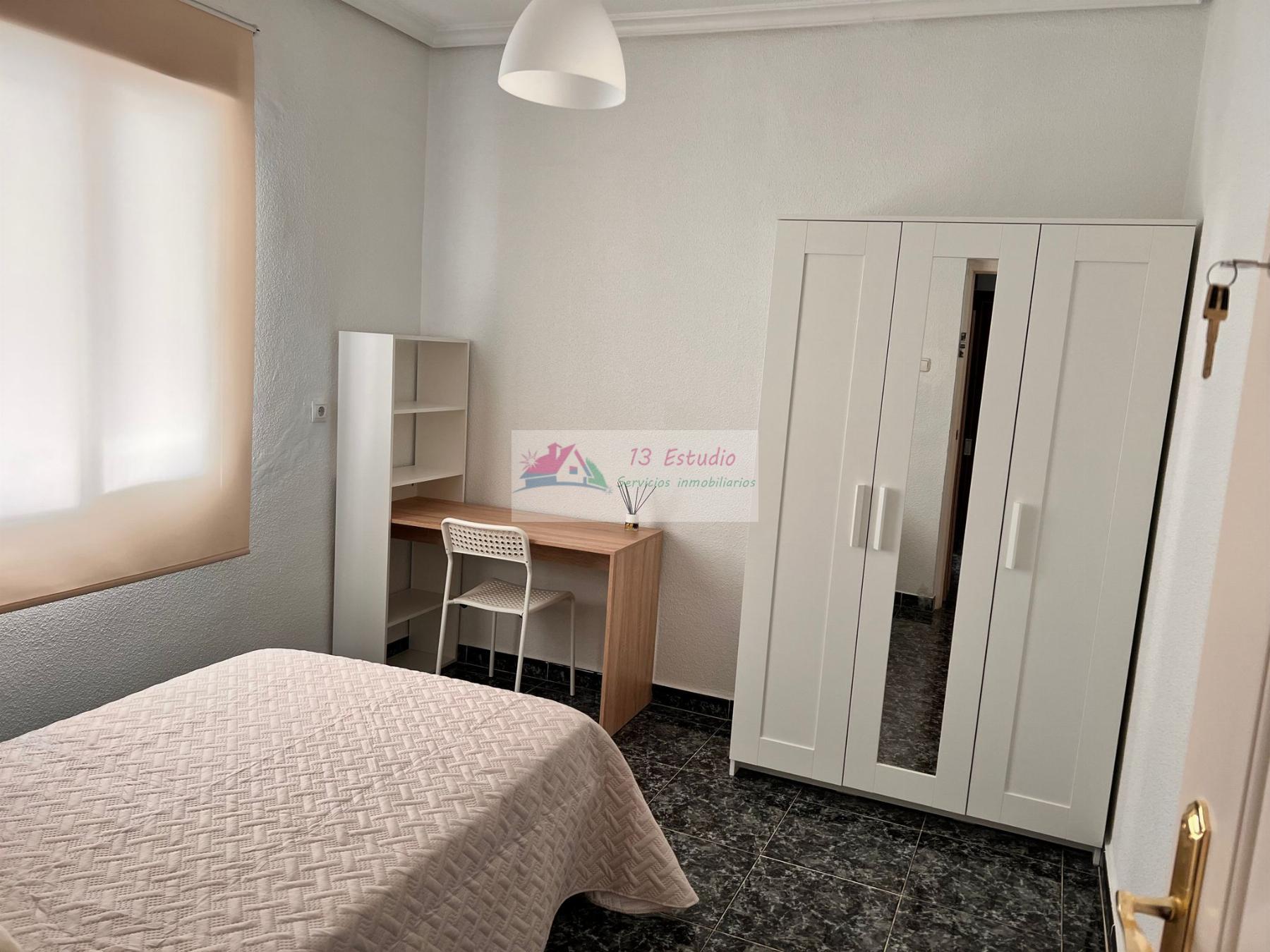 For rent of room in Cartagena
