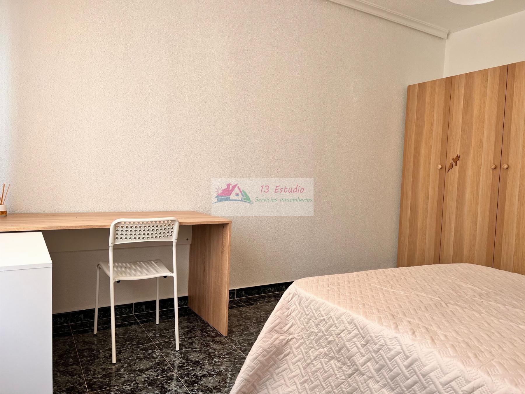 For rent of room in Cartagena