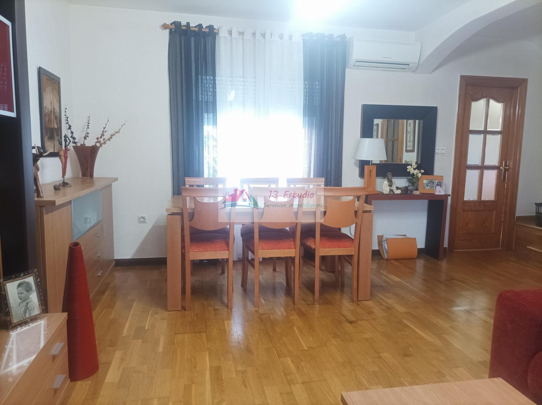 For sale of duplex in Cartagena